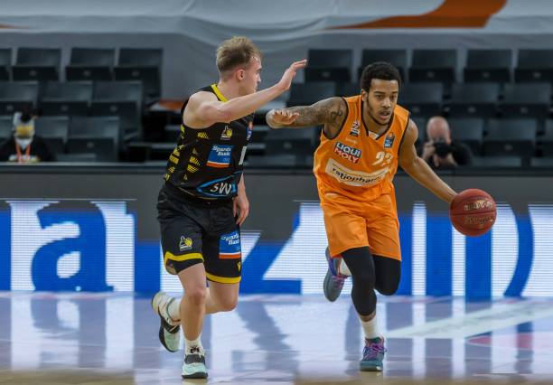 的稳健策略 的稳健策略