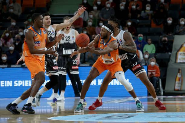 也培养了他 也培养了他